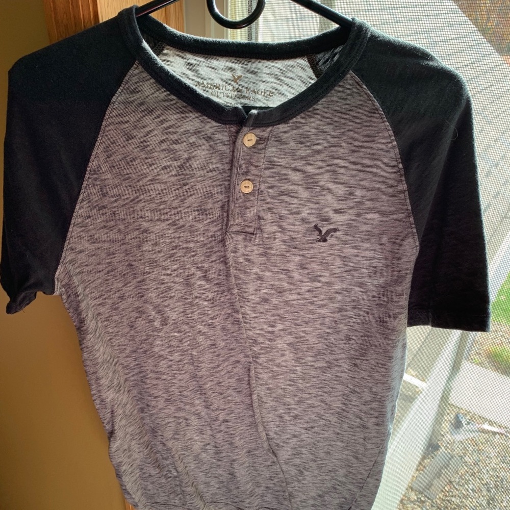 American Eagle Quarter button up